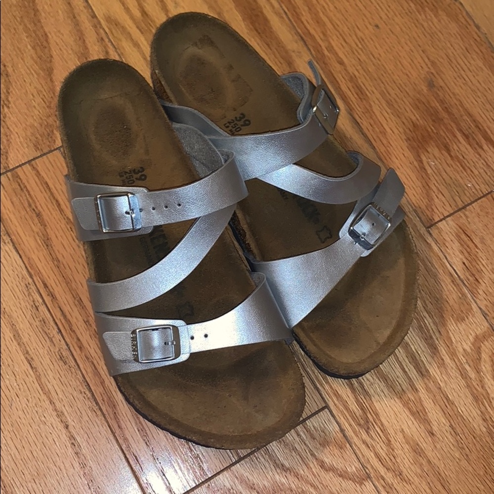 Birkenstock’s Silver 39